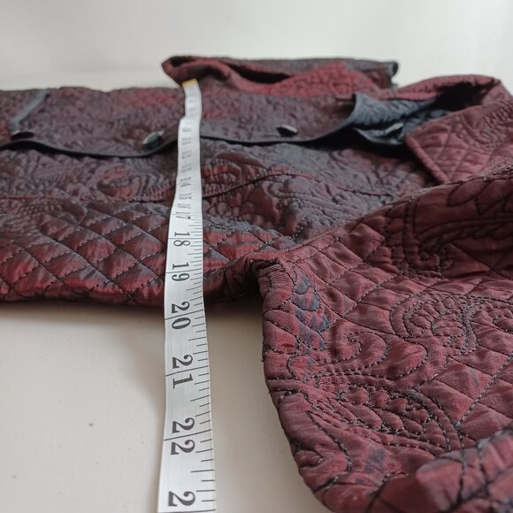 Reversible Pattern Quilted Jacket - Picture 9 of 15